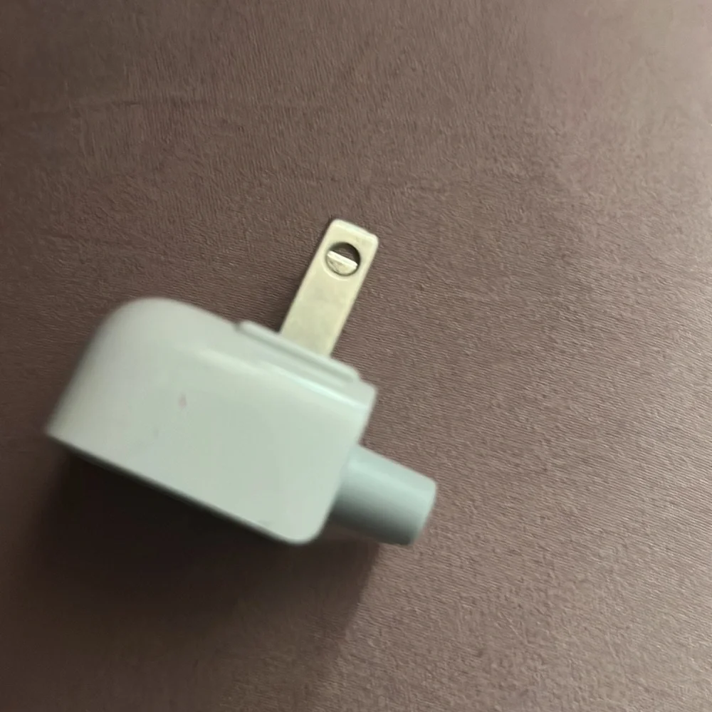 Apple charger adapter
